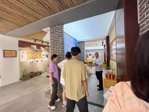 best365官方网站建筑学院开展暑期“三下乡” ，乡村文化墙调研及优化提升设计活动